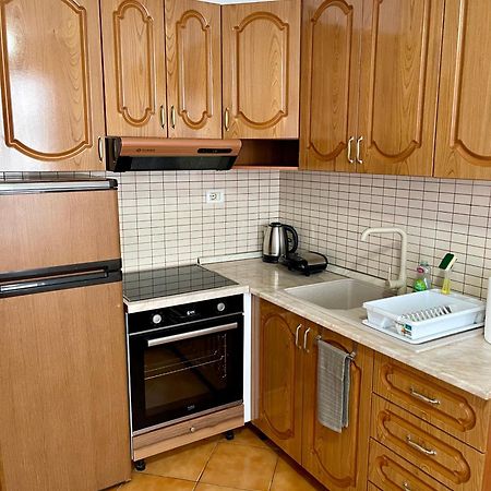 A&B Apartment Голем Екстериор снимка