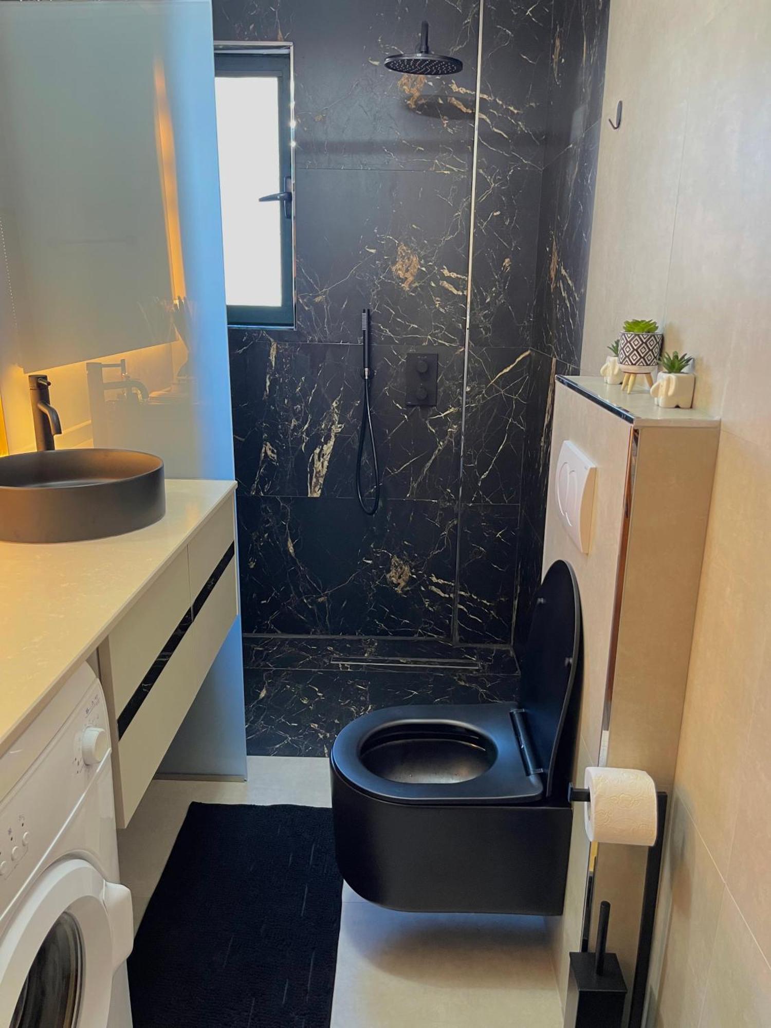 A&B Apartment Голем Екстериор снимка